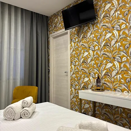 Le Del Corso Centro 4* קטאניה