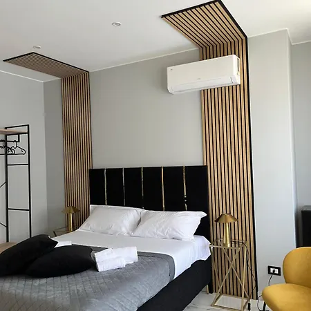 B&B Le Del Corso Centro 4*